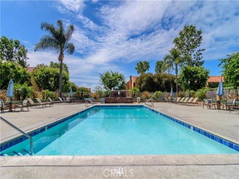 6600 Warner 171 Avenue, Huntington Beach, CA
