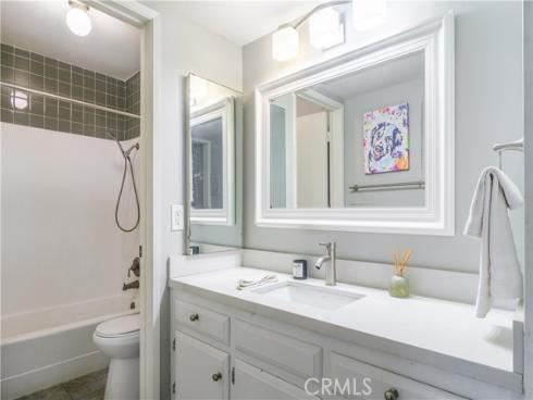 6600 Warner 171 Avenue, Huntington Beach, CA