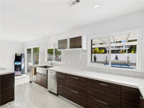 20191 Imperial Cove Lane, Huntington Beach, CA