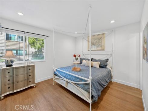 8933 Biscayne Court, Huntington Beach, CA