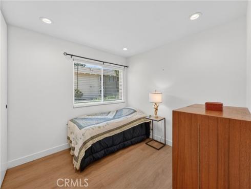 8933 Biscayne Court, Huntington Beach, CA