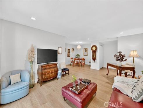 8933 Biscayne Court, Huntington Beach, CA