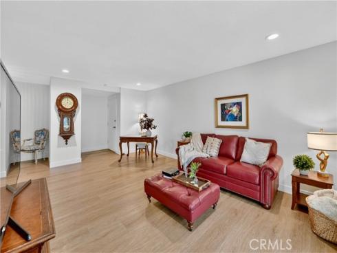 8933 Biscayne Court, Huntington Beach, CA