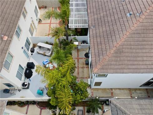 7635  Park Field   Circle, Huntington Beach, CA