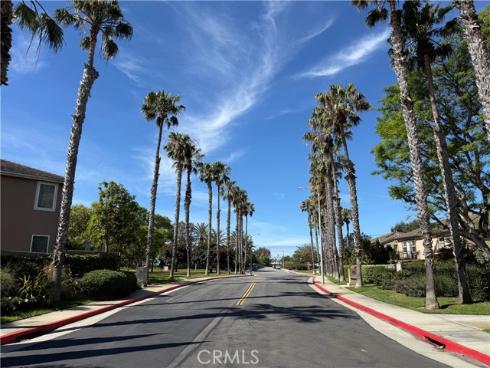 7635  Park Field   Circle, Huntington Beach, CA