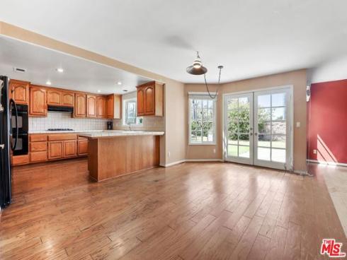6811 Hitchingpost Circle, Huntington Beach, CA