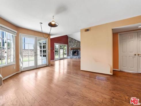 6811 Hitchingpost Circle, Huntington Beach, CA
