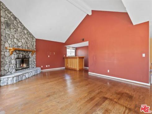 6811 Hitchingpost Circle, Huntington Beach, CA