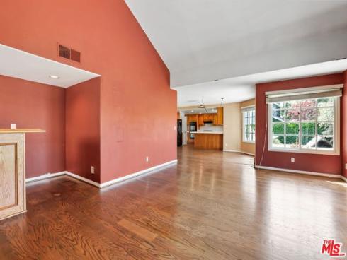 6811 Hitchingpost Circle, Huntington Beach, CA