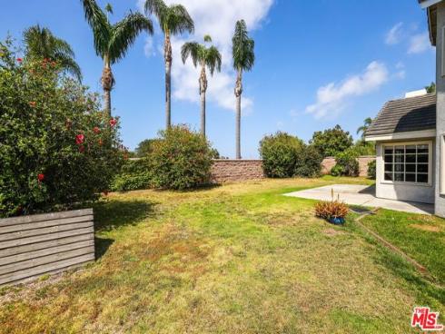 6811 Hitchingpost Circle, Huntington Beach, CA