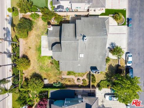 6811 Hitchingpost Circle, Huntington Beach, CA