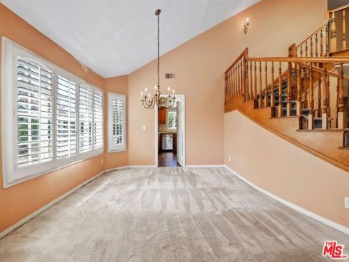 6811 Hitchingpost Circle, Huntington Beach, CA