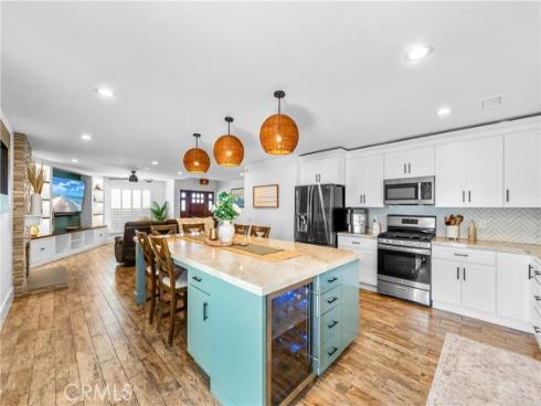 17792 Lewis Lane, Huntington Beach, CA