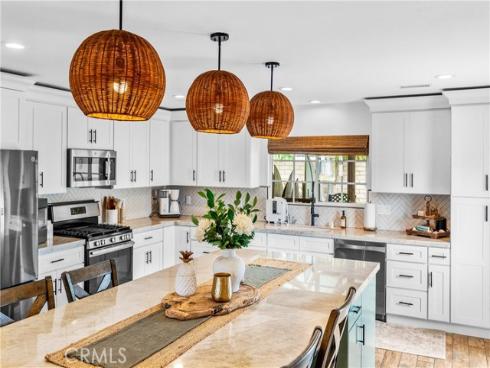 17792 Lewis Lane, Huntington Beach, CA