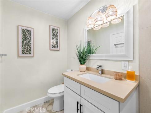 17792 Lewis Lane, Huntington Beach, CA