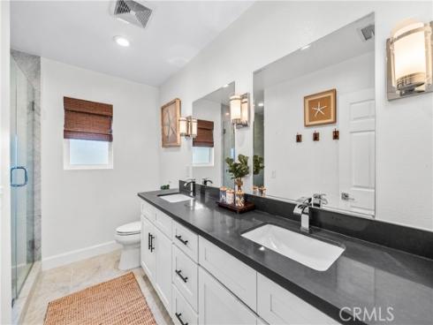 17792 Lewis Lane, Huntington Beach, CA