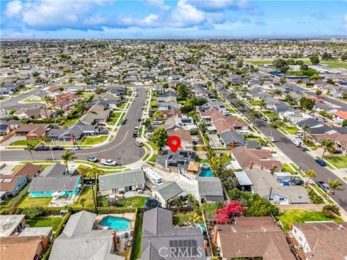 17792  Lewis   Lane, Huntington Beach, CA