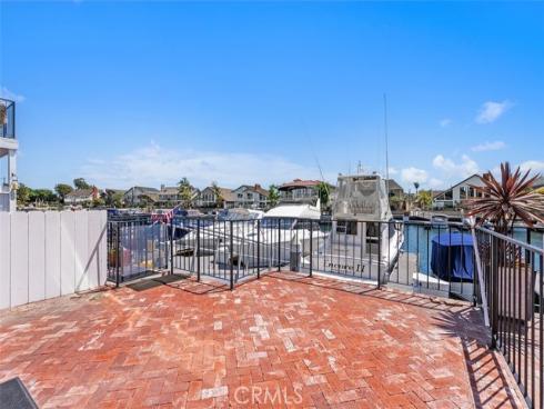 3516  Windspun  , Huntington Beach, CA