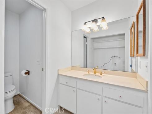 3516  Windspun  , Huntington Beach, CA