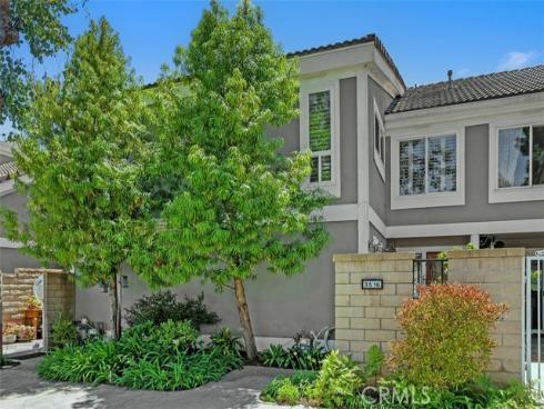 3516  Windspun  , Huntington Beach, CA
