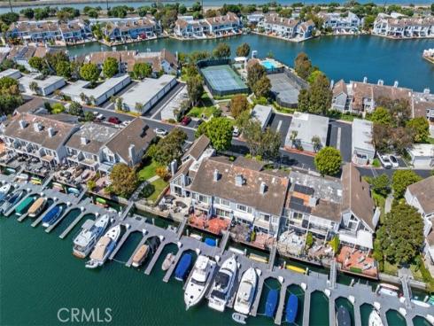 3516  Windspun  , Huntington Beach, CA