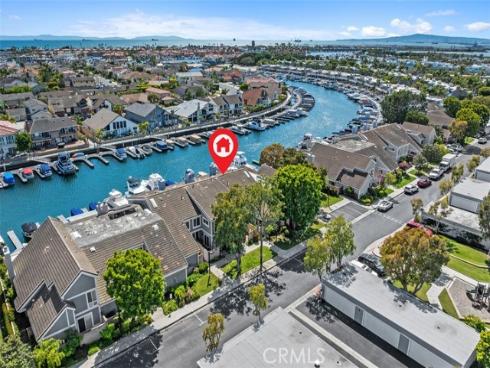 3516  Windspun  , Huntington Beach, CA