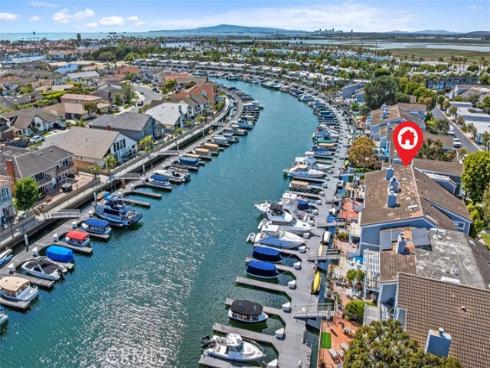 3516  Windspun  , Huntington Beach, CA