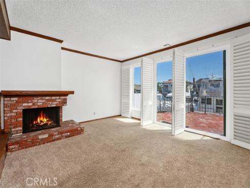 3516  Windspun  , Huntington Beach, CA