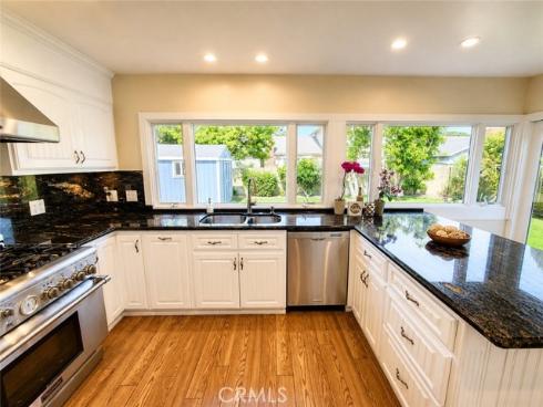 17331 Chapparal , Huntington Beach, CA