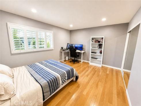 17331 Chapparal , Huntington Beach, CA