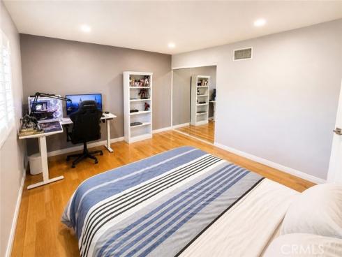 17331 Chapparal , Huntington Beach, CA
