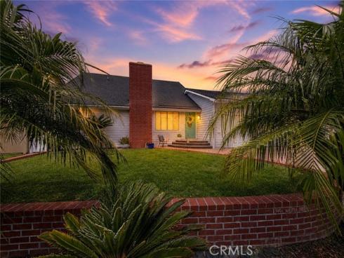 17331 Chapparal , Huntington Beach, CA