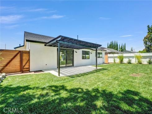 14492 Spa Drive, Huntington Beach, CA