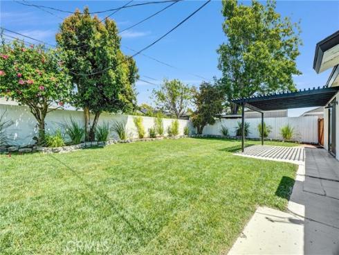 14492 Spa Drive, Huntington Beach, CA
