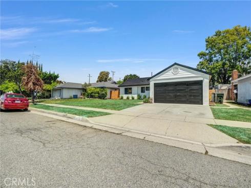 14492 Spa Drive, Huntington Beach, CA