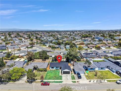 14492 Spa Drive, Huntington Beach, CA