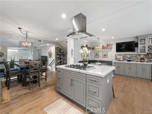 19295 Wingedfoot Circle, Huntington Beach, CA