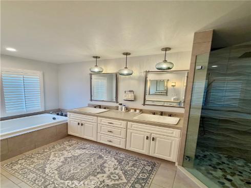 19295 Wingedfoot Circle, Huntington Beach, CA