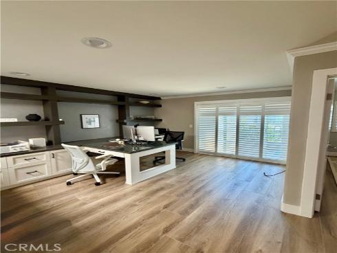 19295 Wingedfoot Circle, Huntington Beach, CA