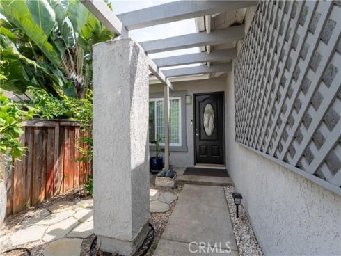 8282 Delfino Circle, Huntington Beach, CA
