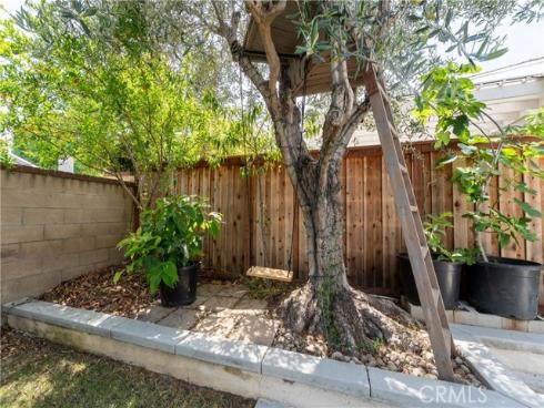 8282 Delfino Circle, Huntington Beach, CA