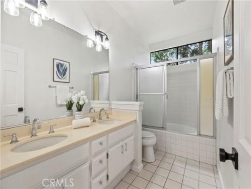 17202 Corbina 102 , Huntington Beach, CA
