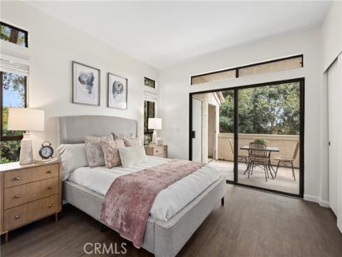 17202 Corbina 102 , Huntington Beach, CA