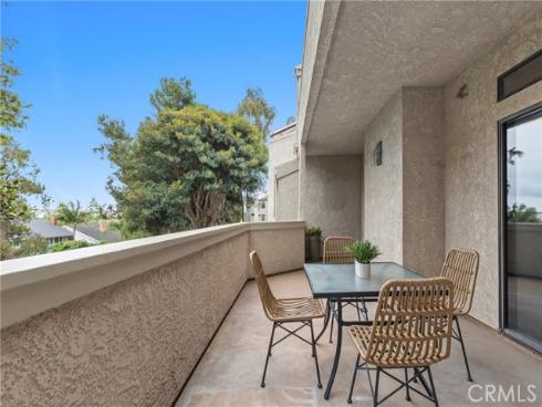 17202 Corbina 102 , Huntington Beach, CA
