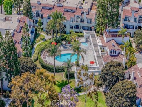 17202 Corbina 102 , Huntington Beach, CA