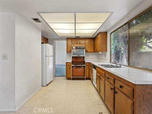 10042 Sprit Circle, Huntington Beach, CA