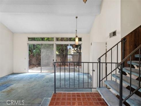 10042 Sprit Circle, Huntington Beach, CA