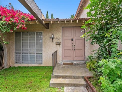 10042 Sprit Circle, Huntington Beach, CA