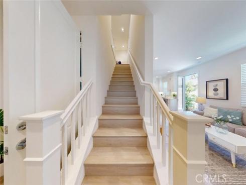 17536 Cameron 105 Lane, Huntington Beach, CA