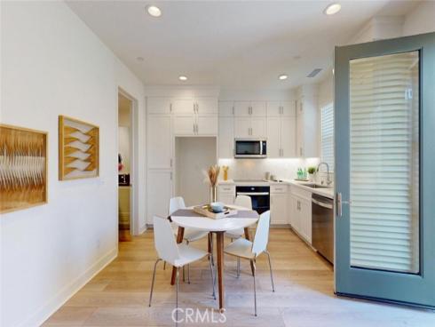 17536 Cameron 105 Lane, Huntington Beach, CA